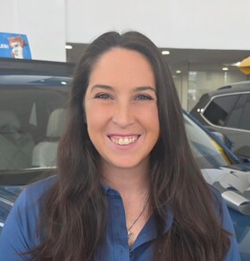 Staff member Rebekah T. from ID_5bf669
