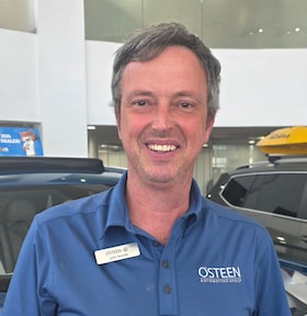 Staff member John S. from ID_7325c9