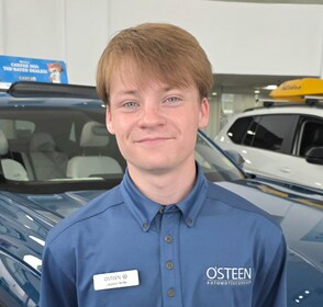 Staff member Jackson M. from ID_9cd4f7