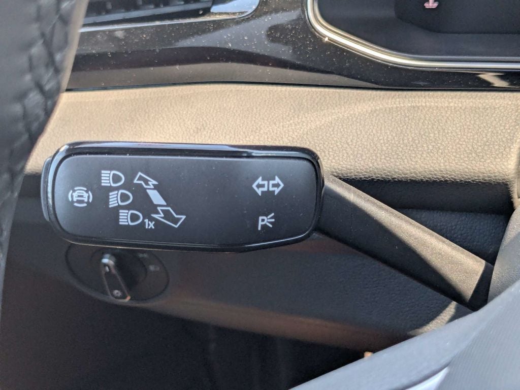 2026 Volkswagen Jetta Sport - Photo 30
