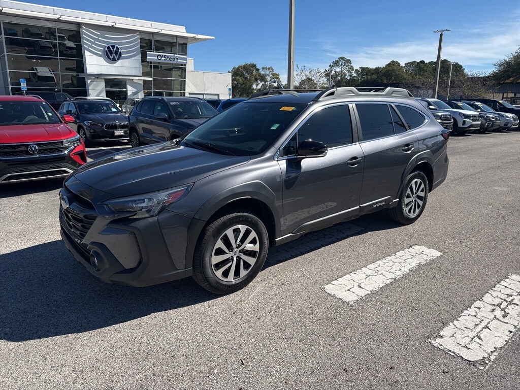 Used 2023 Subaru Outback Premium SUV