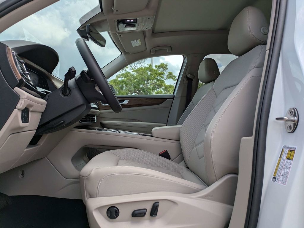 New 2026 Volkswagen Atlas 2.0T SE w/Technology SUV