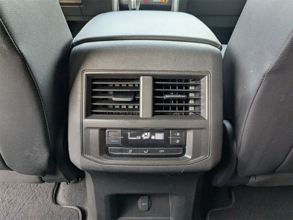 Used 2023 Volkswagen Atlas 2.0T SE SUV