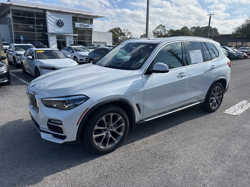 2021 BMW X5 40i's photo