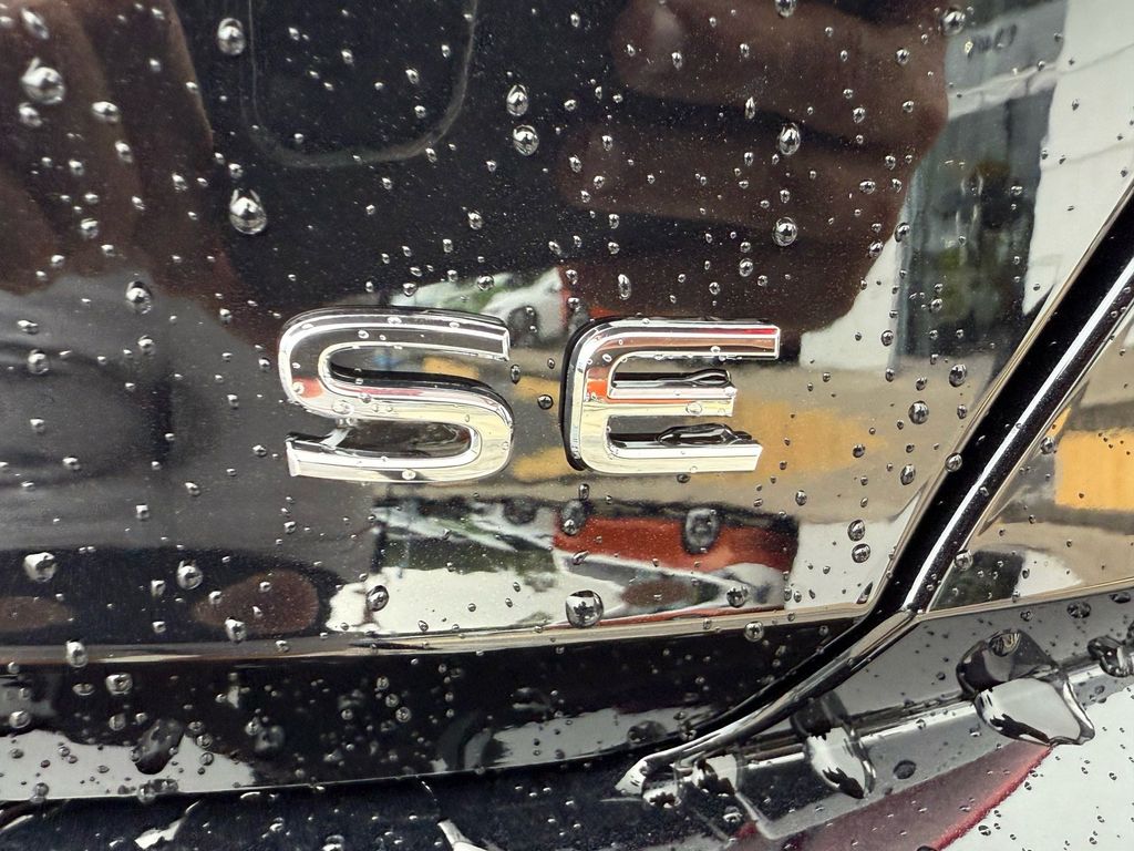 2026 Volkswagen Jetta SE - Photo 13