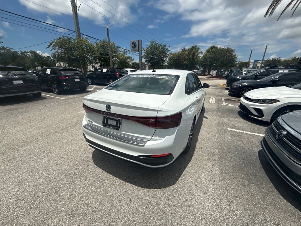 2026 Volkswagen Jetta Sport - Photo 14