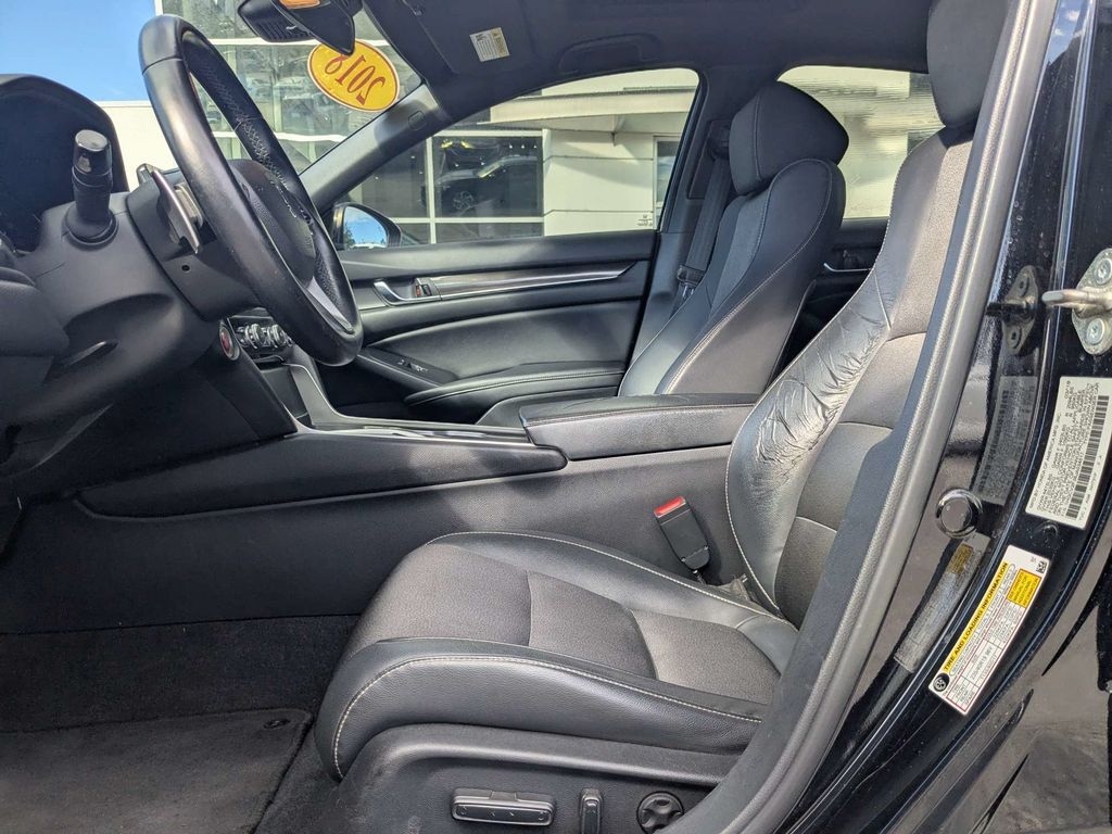 Used 2018 Honda Accord Sport 2.0T Sedan