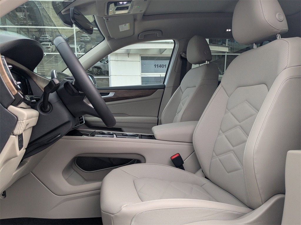 New 2026 Volkswagen Atlas 2.0T SE w/Technology SUV