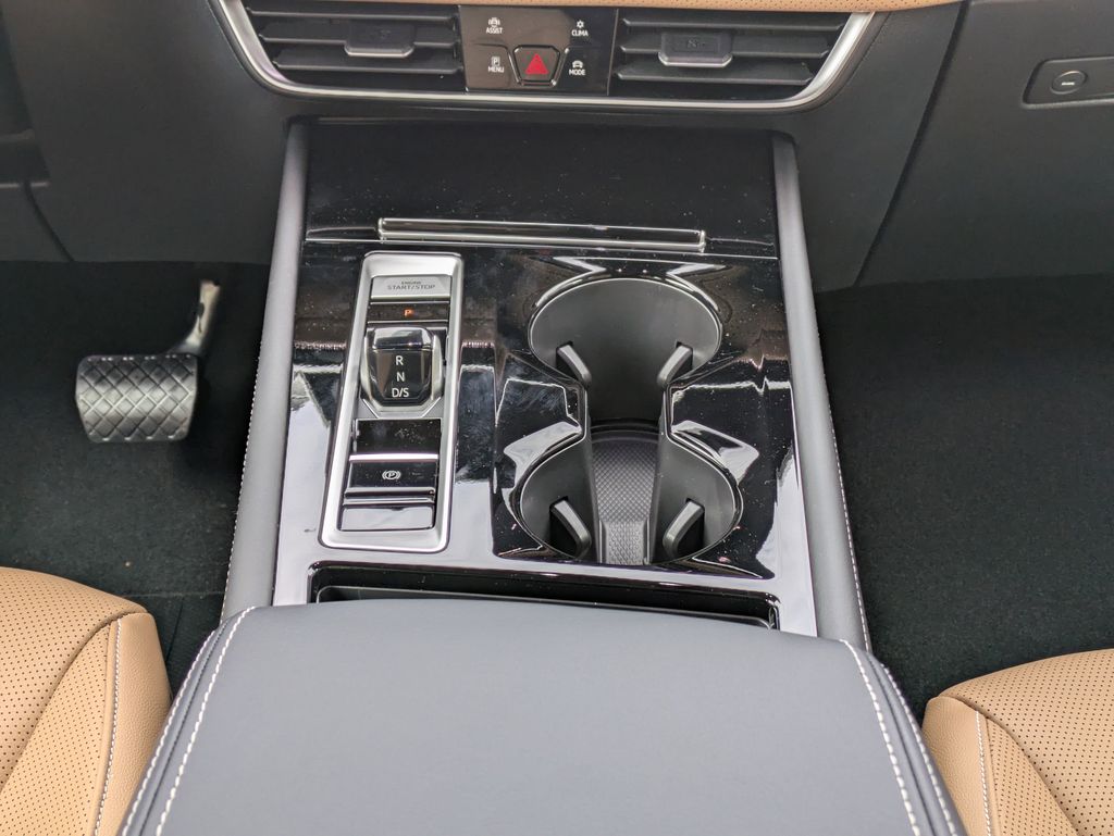 2026 Volkswagen Atlas Cross Sport SEL Premium R-LINE - Photo 26