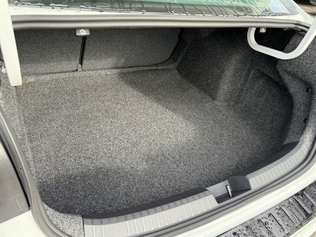 2026 Volkswagen Jetta S - Photo 10