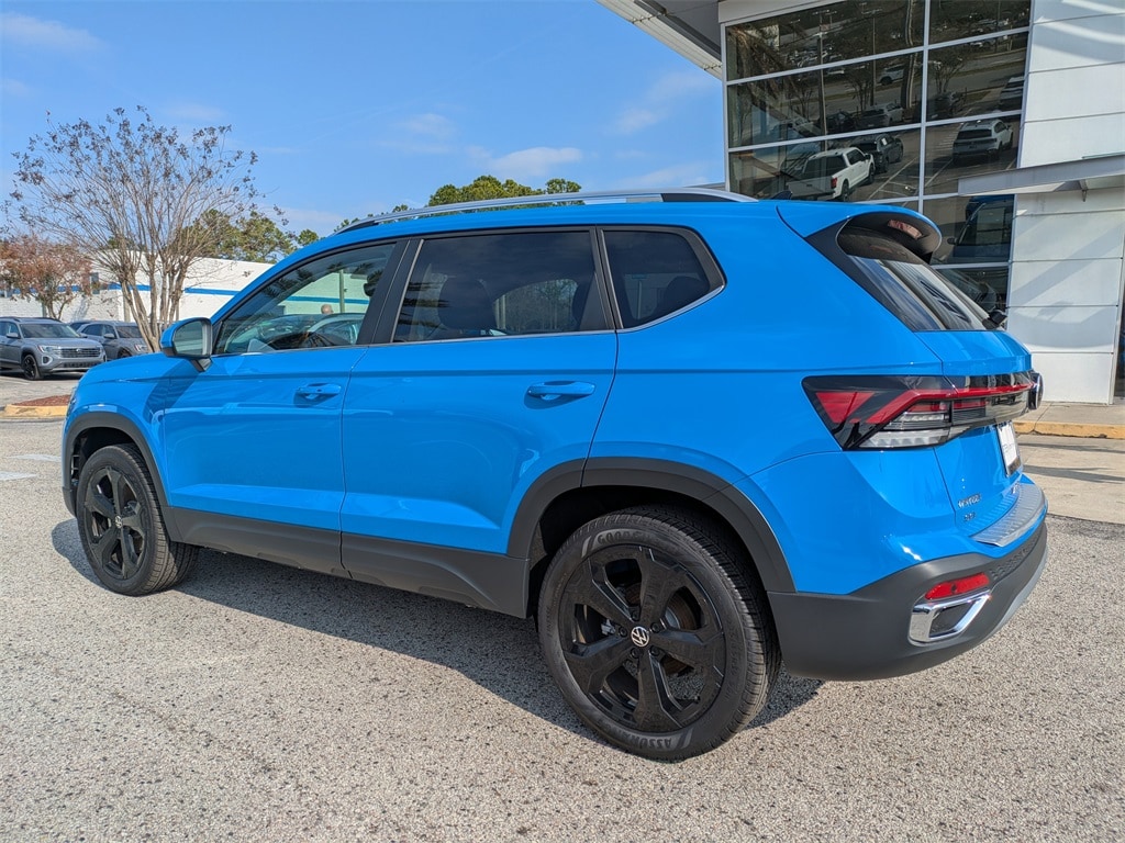 New 2026 Volkswagen Taos 1.5T SEL SUV