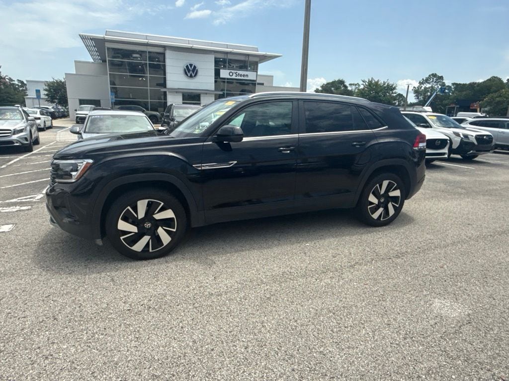 Used 2024 Volkswagen Atlas Cross Sport 2.0T SE w/Technology SUV