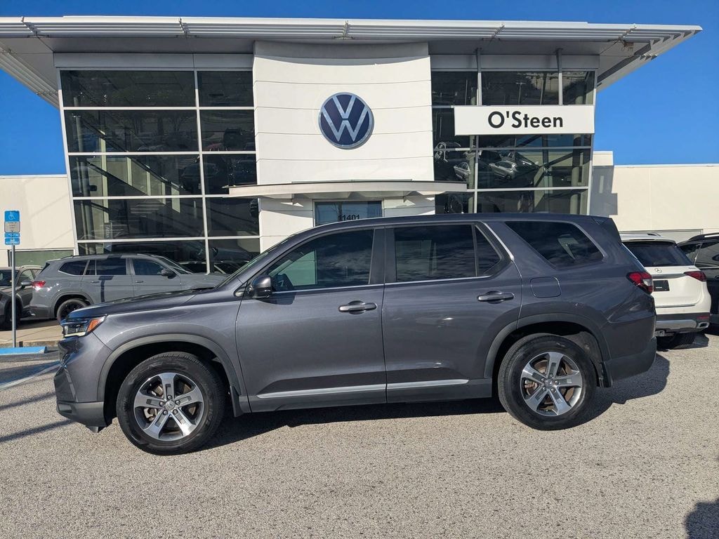 Used 2024 Honda Pilot EX-L 7 Passenger SUV