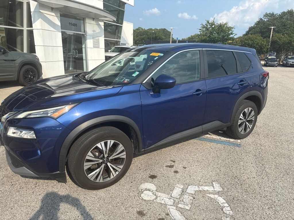 Used 2023 Nissan Rogue SV SUV