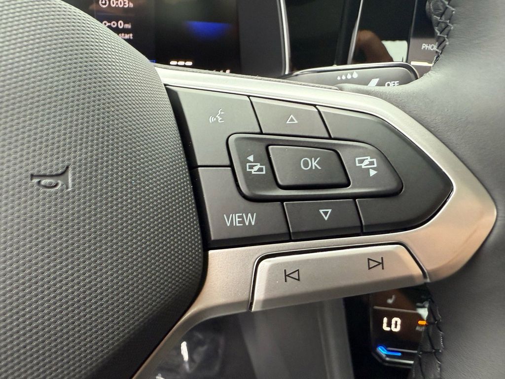 2026 Volkswagen Jetta SE - Photo 36