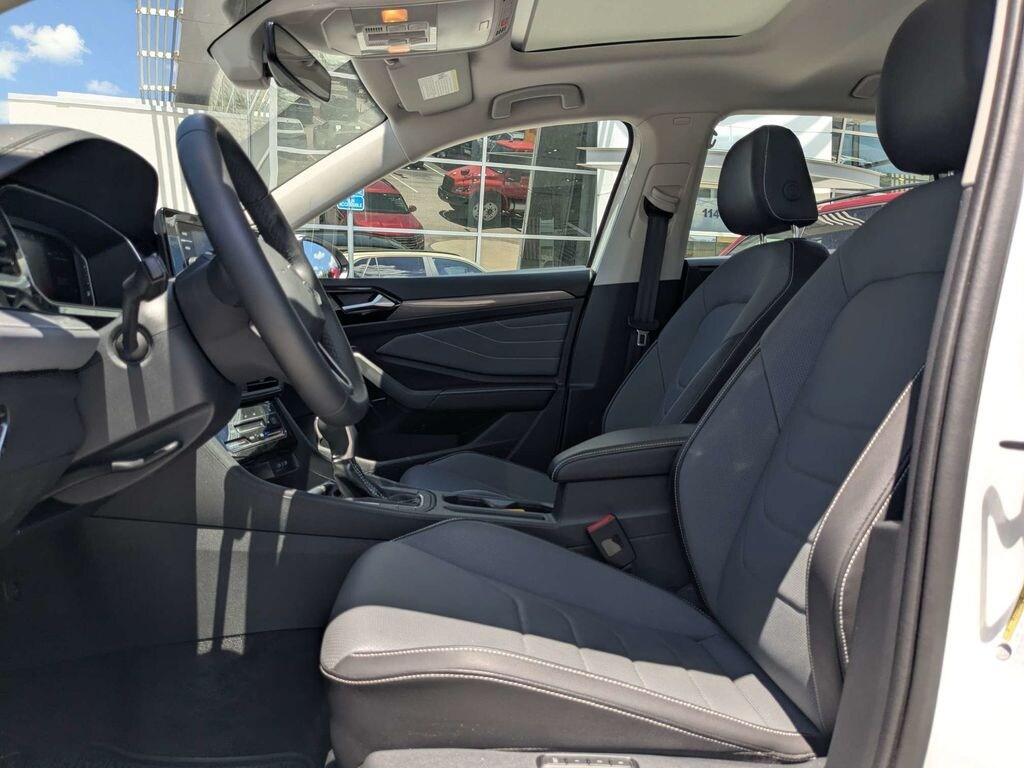 Certified 2026 Volkswagen Jetta 1.5T SEL Sedan
