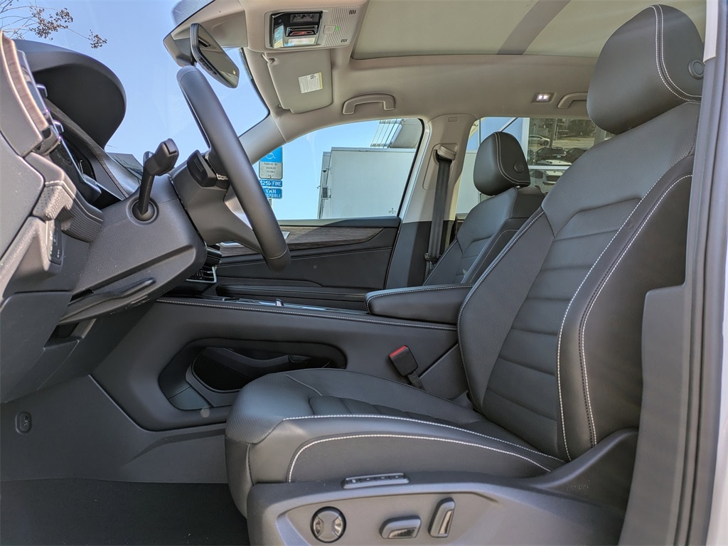 New 2026 Volkswagen Atlas 2.0T SEL SUV