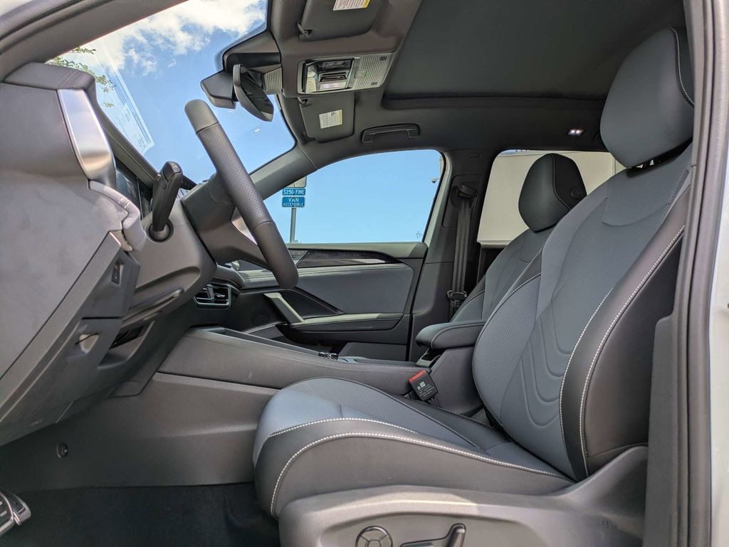 New 2026 Volkswagen Tiguan 2.0T SE R-Line Black SUV
