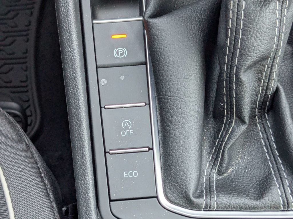 2026 Volkswagen Jetta Sport - Photo 39