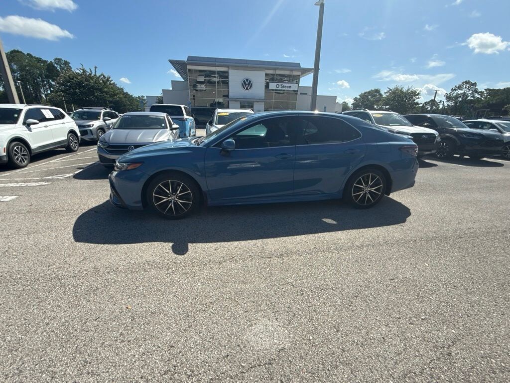Used 2024 Toyota Camry SE Sedan