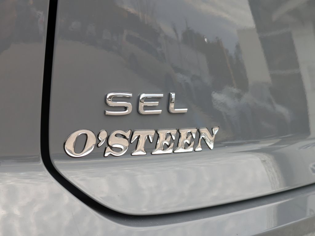 2026 Volkswagen Atlas Cross Sport SEL Premium R-LINE - Photo 13