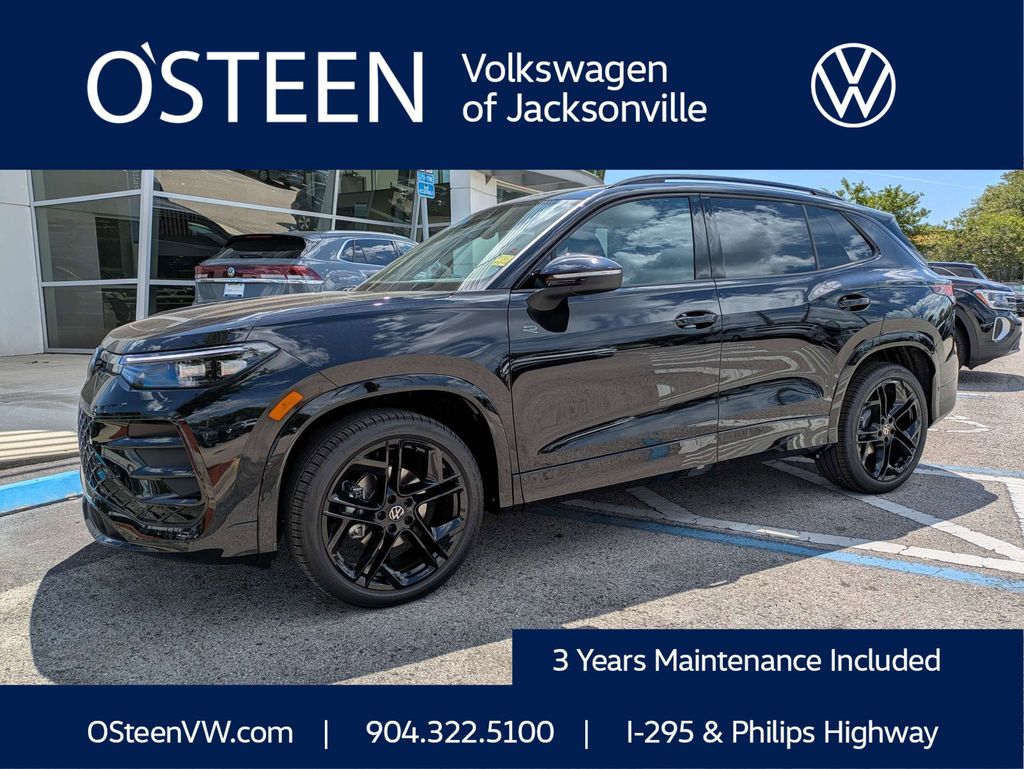 2026 Volkswagen Tiguan 2.0T SE R-Line Black's photo