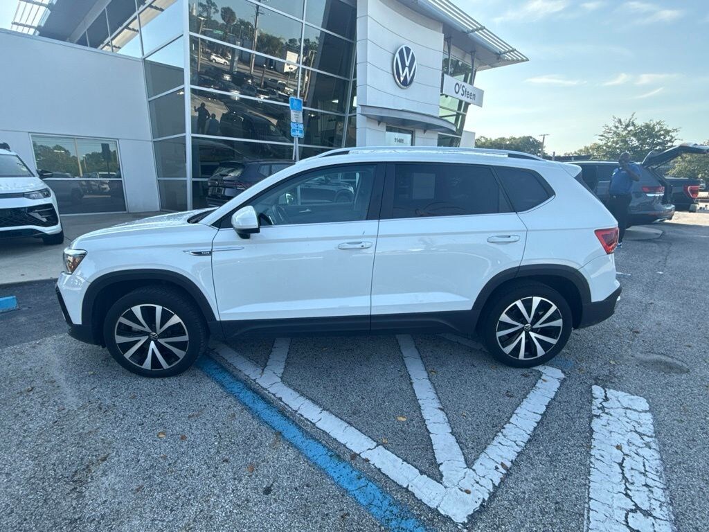 Used 2023 Volkswagen Taos 1.5T SE SUV