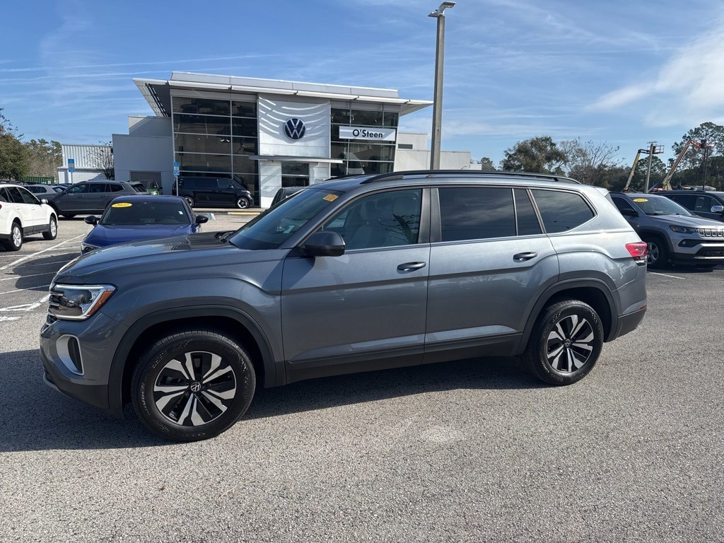 Used 2024 Volkswagen Atlas 2.0T SE SUV