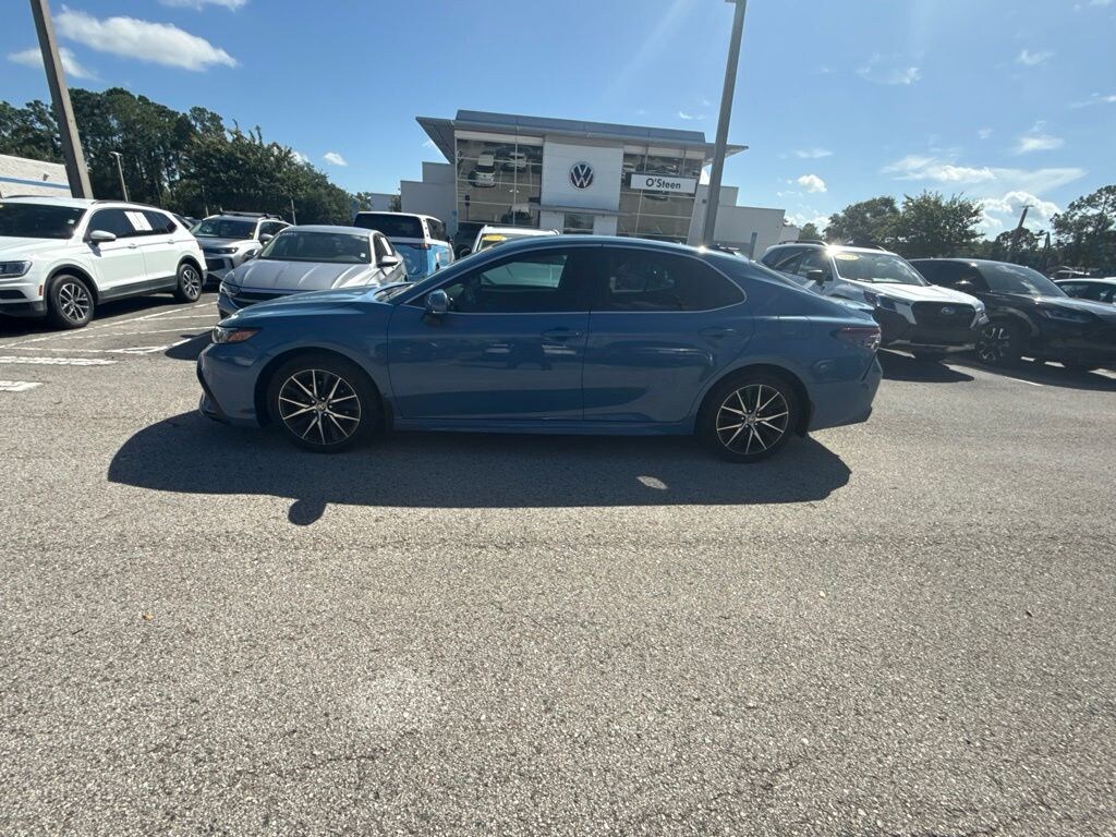 Used 2024 Toyota Camry SE Sedan