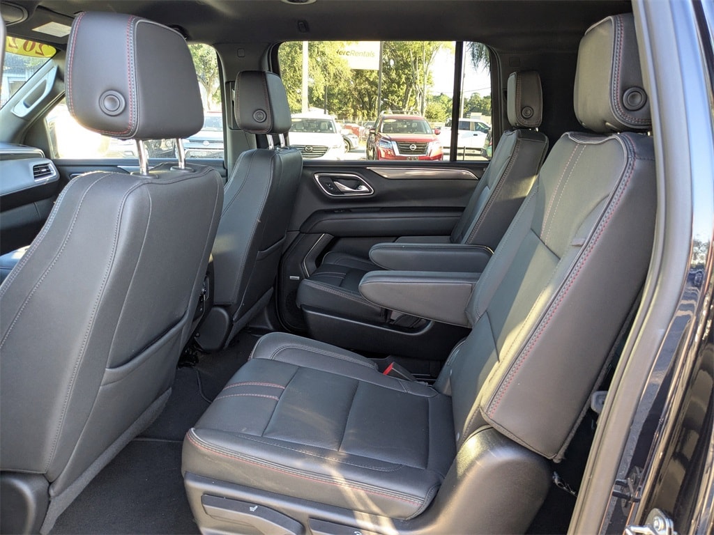 Used 2023 Chevrolet Suburban RST SUV