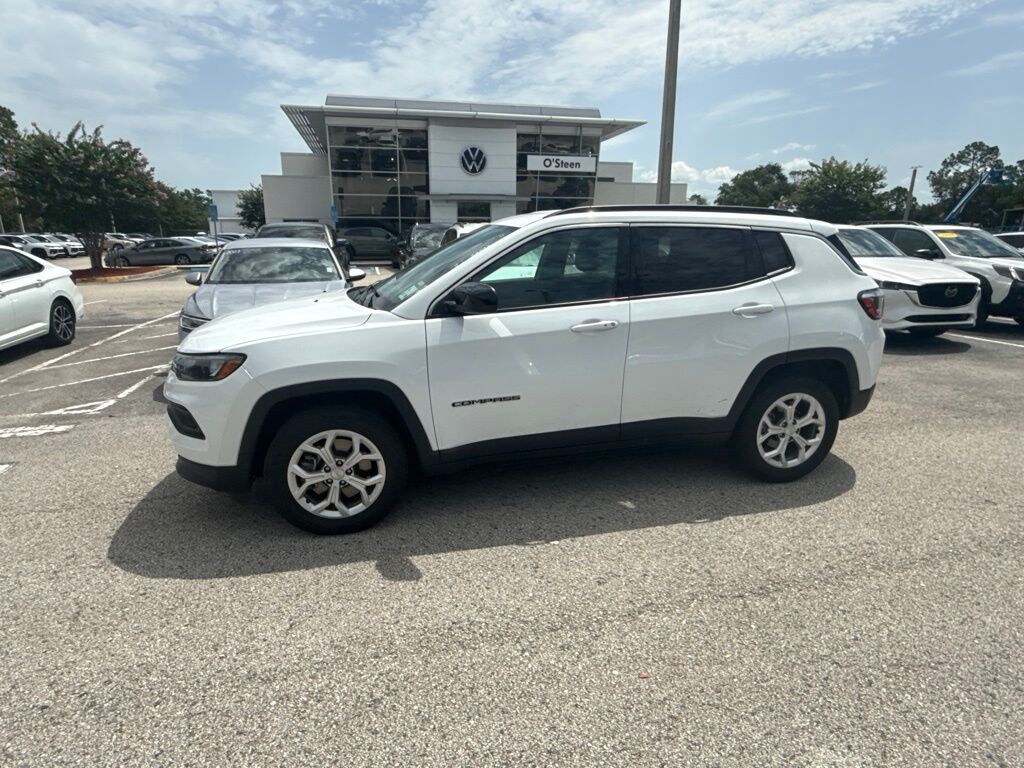 Used 2024 Jeep Compass Latitude SUV