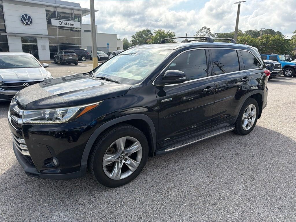 Used 2017 Toyota Highlander Hybrid Limited V6 SUV
