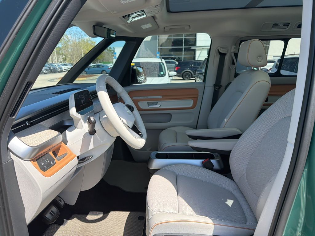 Used 2025 Volkswagen ID. Buzz 1st Edition with VIN WVG5WVEB8SH004311 for sale in Jacksonville, FL