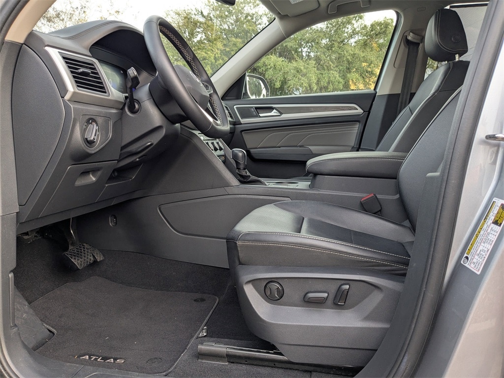 Used 2023 Volkswagen Atlas 2.0T SE SUV