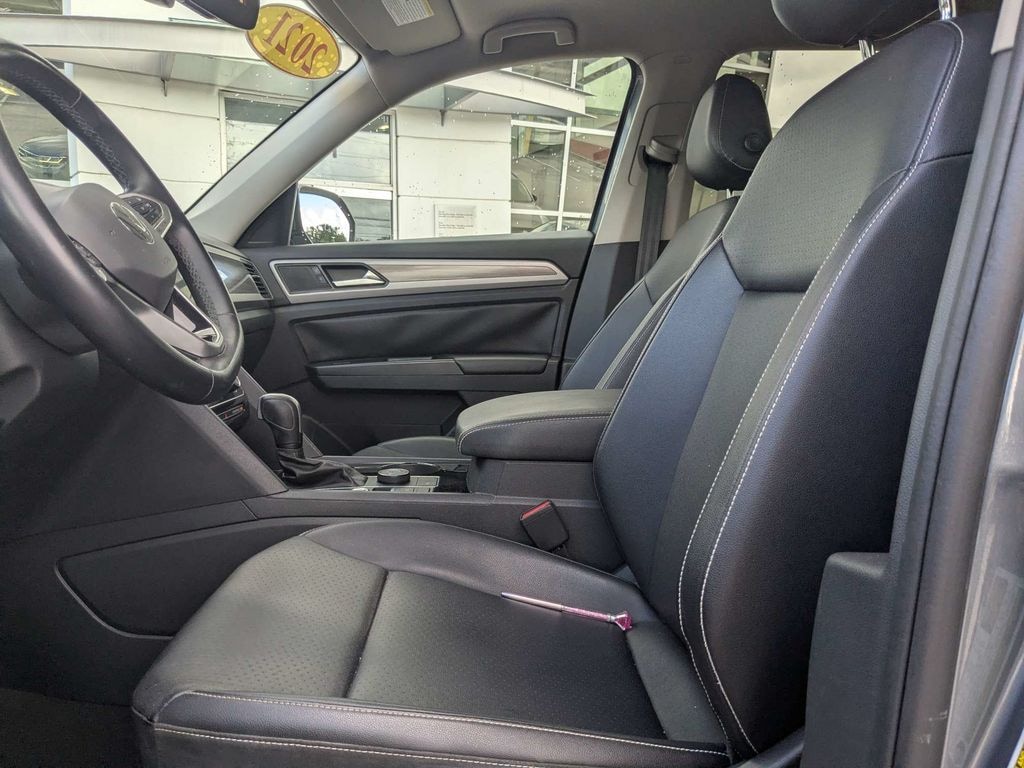 Used 2021 Volkswagen Atlas 2.0T SEL 4MOTION SUV