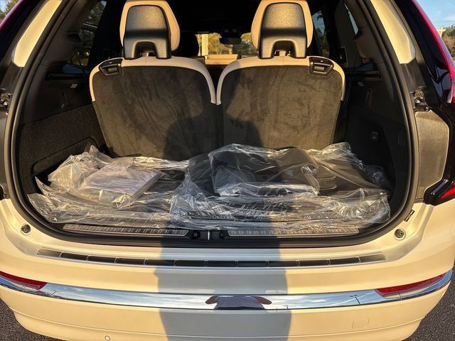 2026 Volvo XC90 Core - Photo 29