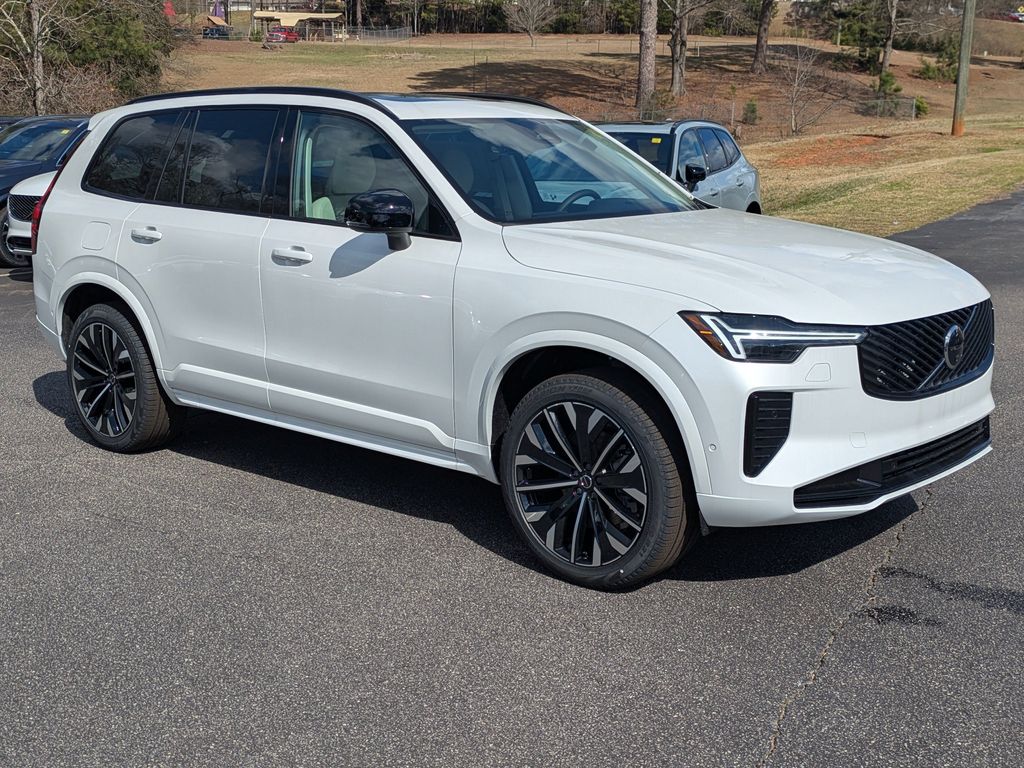 2026 Volvo XC90 Ultra - Photo 8