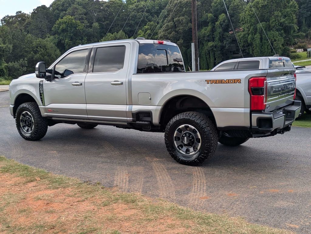 Used 2024 Ford F-250SD Platinum Truck