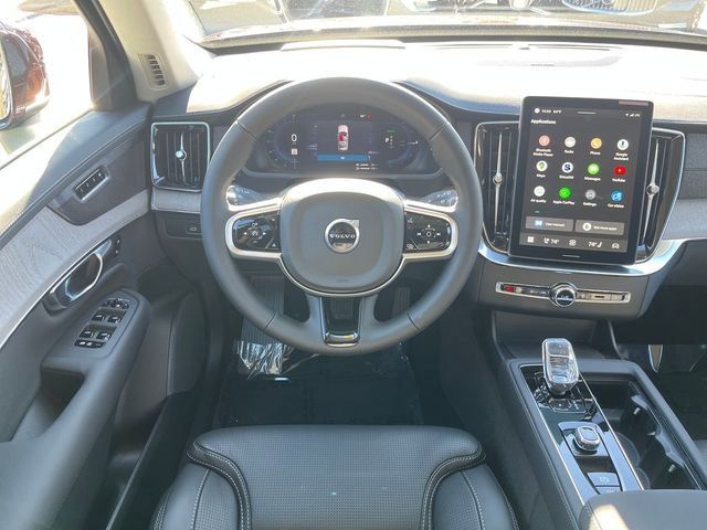 2025 Volvo XC90 Ultra - Photo 18