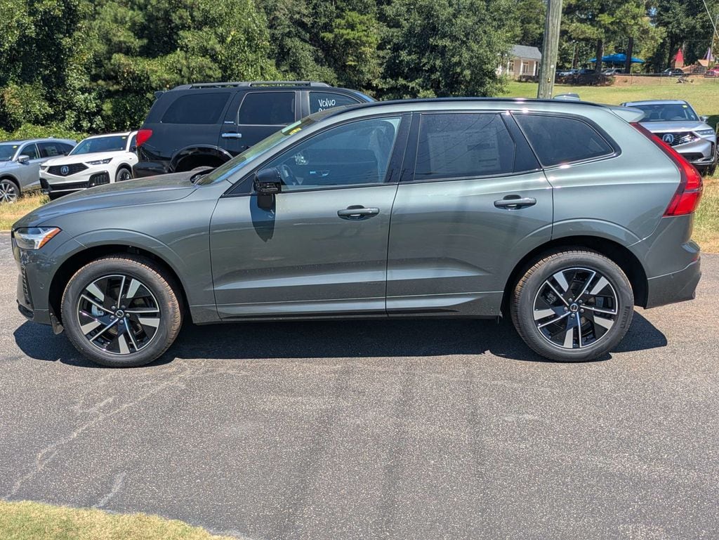 New 2026 Volvo XC60 B5 Plus SUV