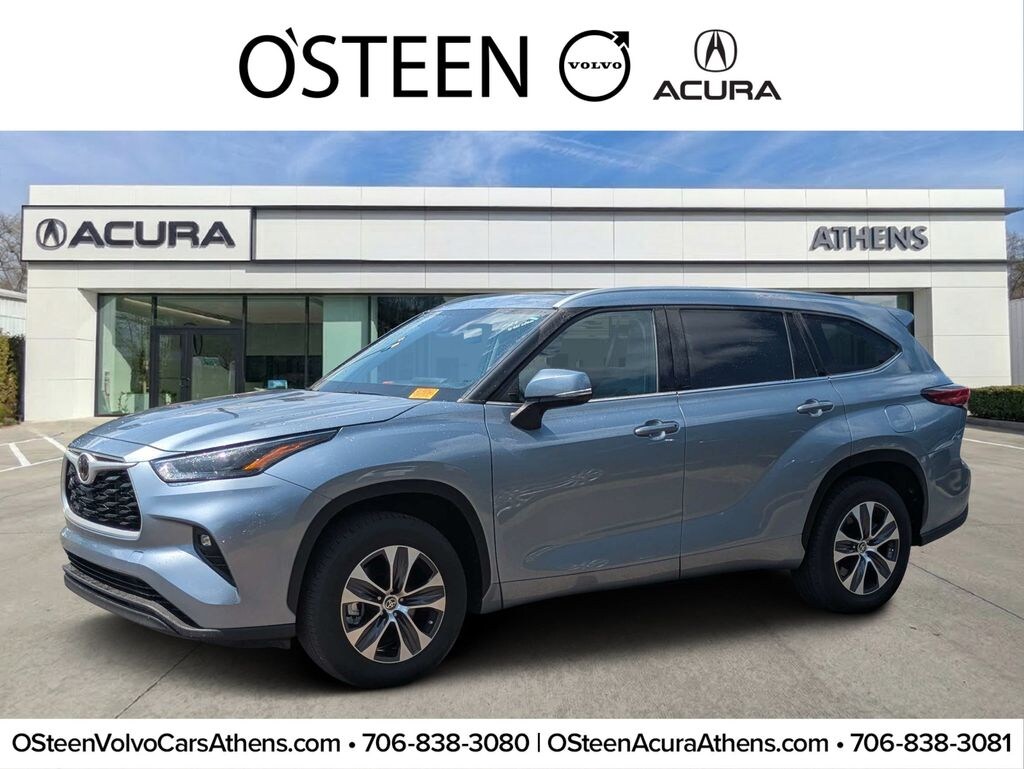 Used 2022 Toyota Highlander XLE SUV