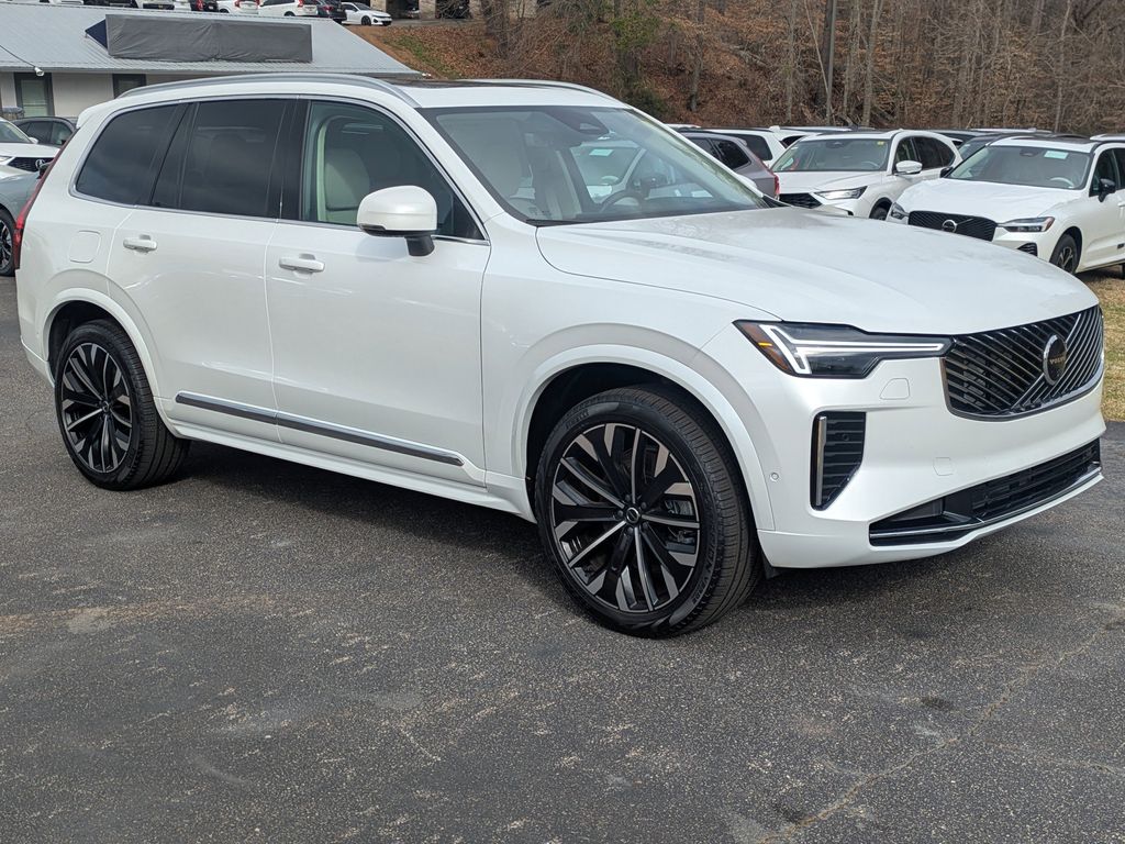 2026 Volvo XC90 Ultra - Photo 8
