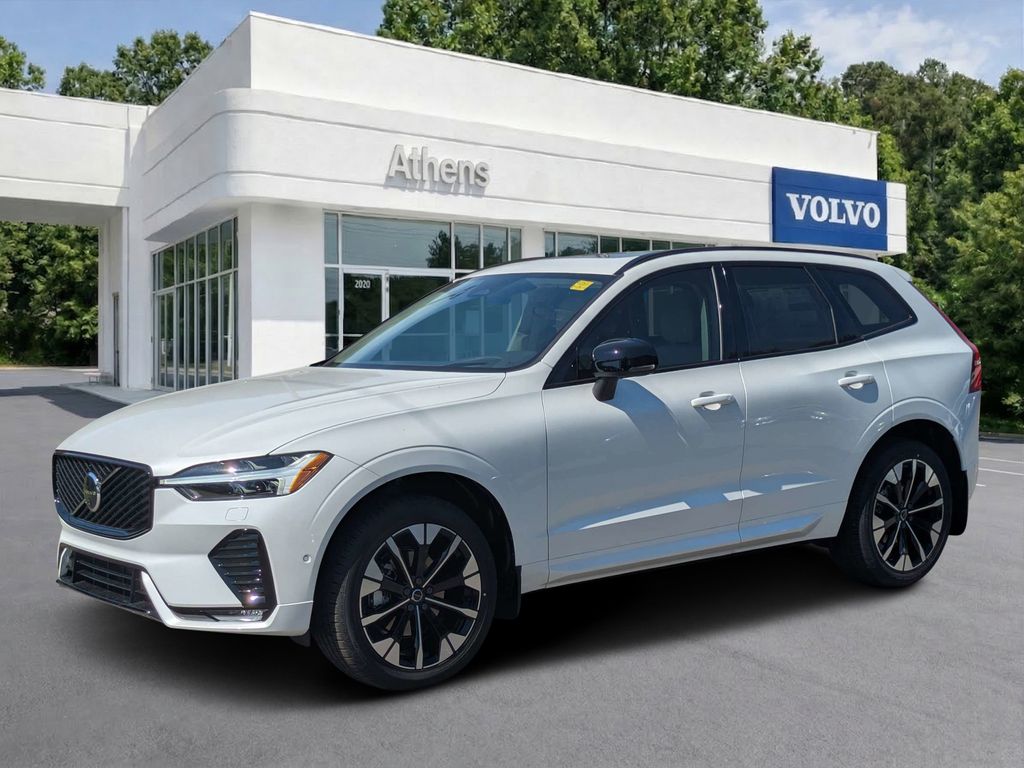 2026 Volvo XC60 B5 Ultra Dark AWD's photo