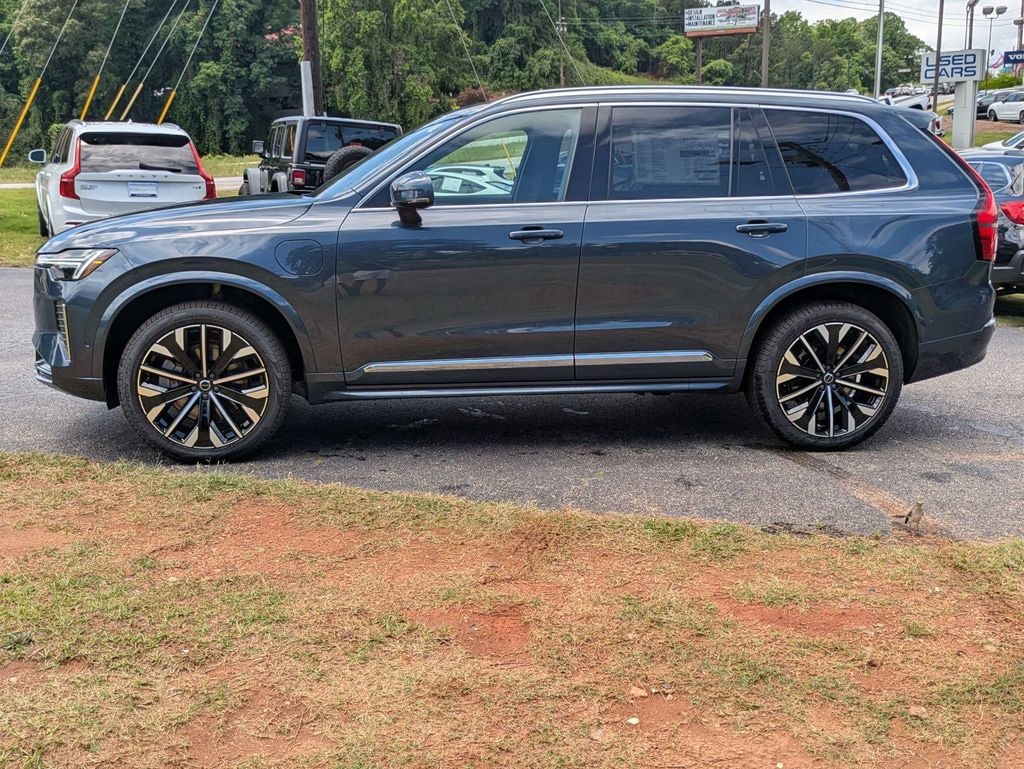 New 2026 Volvo XC90 plug-in hybrid T8 Plus 7-Seater SUV