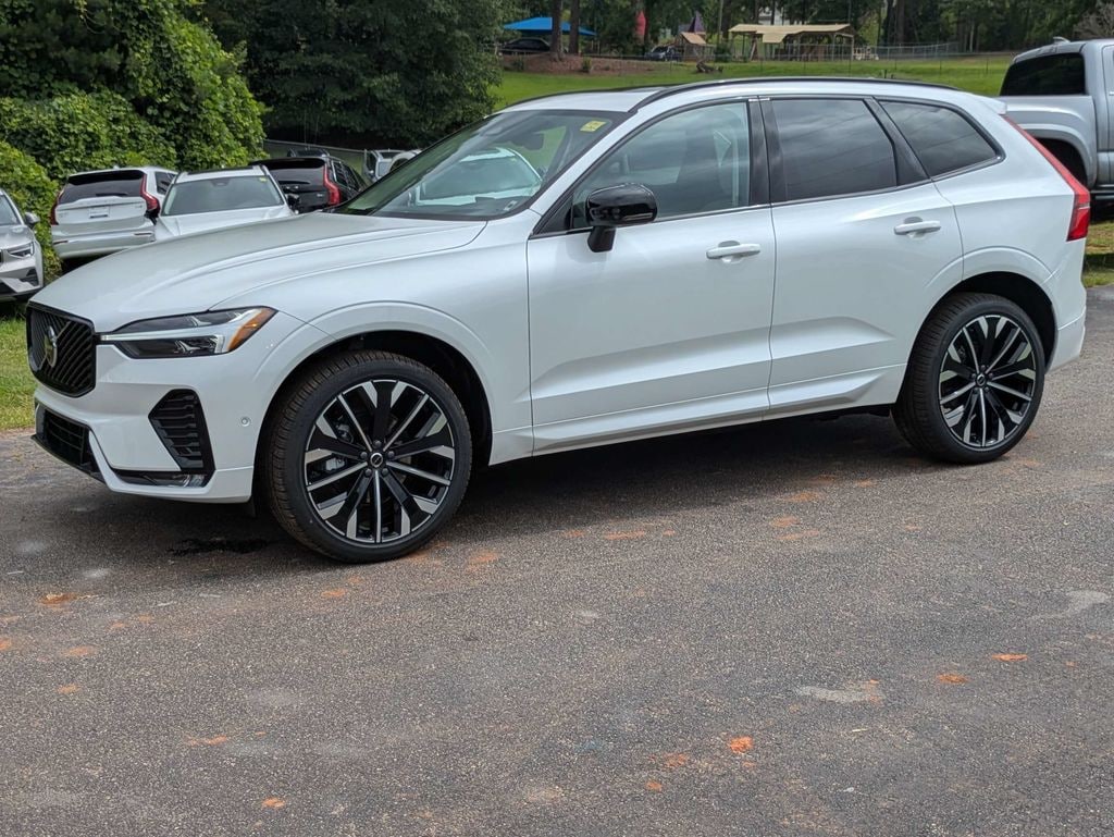 New 2026 Volvo XC60 B5 Ultra SUV