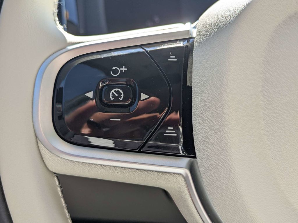 2026 Volvo XC60 Ultra - Photo 26