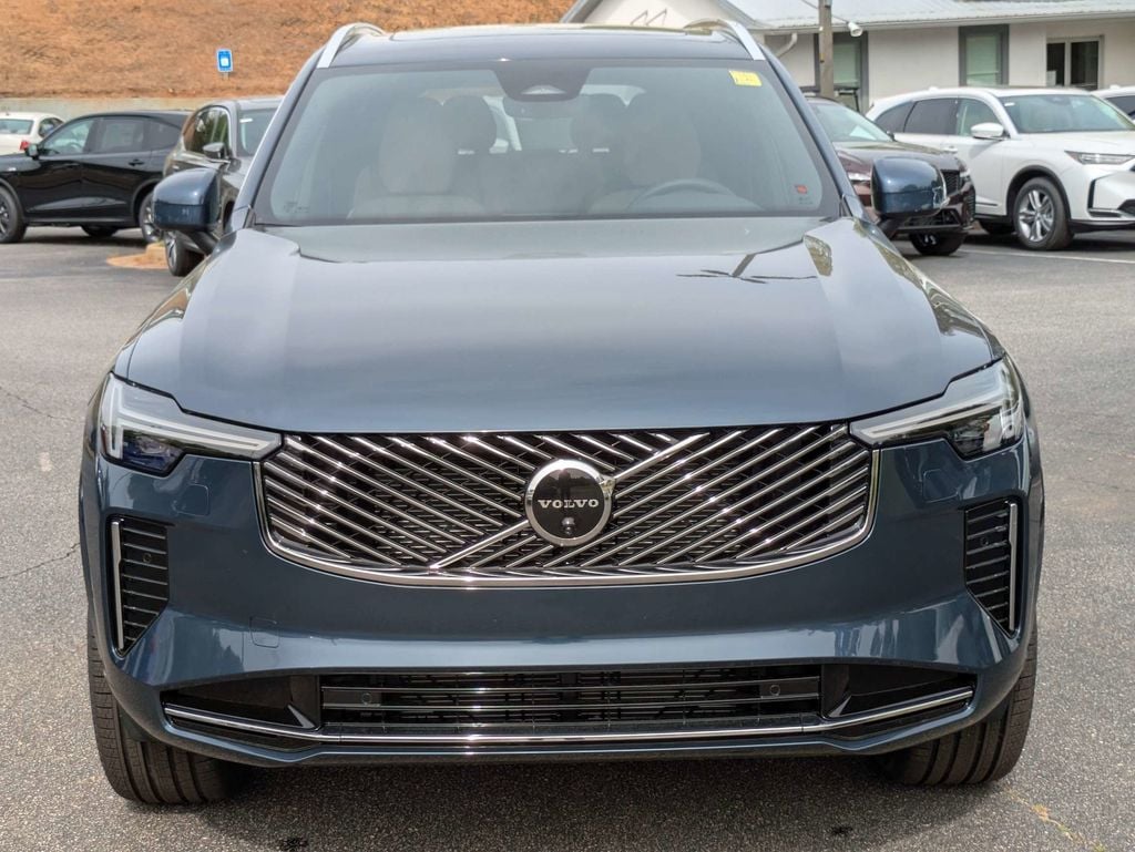 2026 Volvo XC90 Core - Photo 9