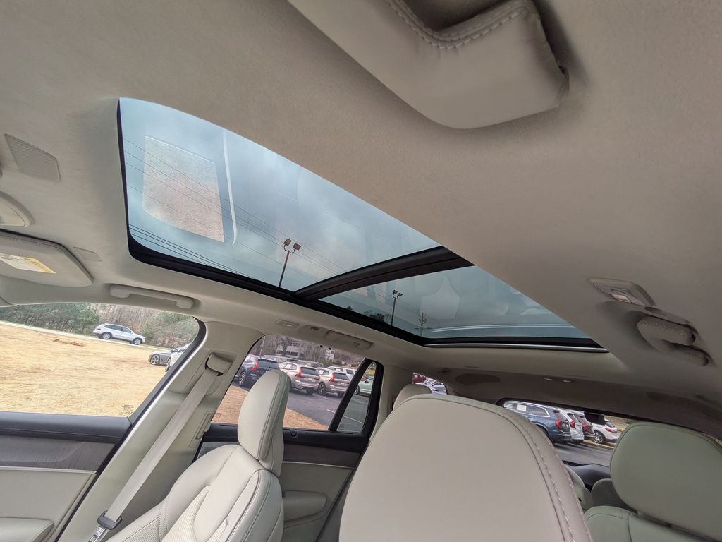 2026 Volvo XC90 Ultra - Photo 20