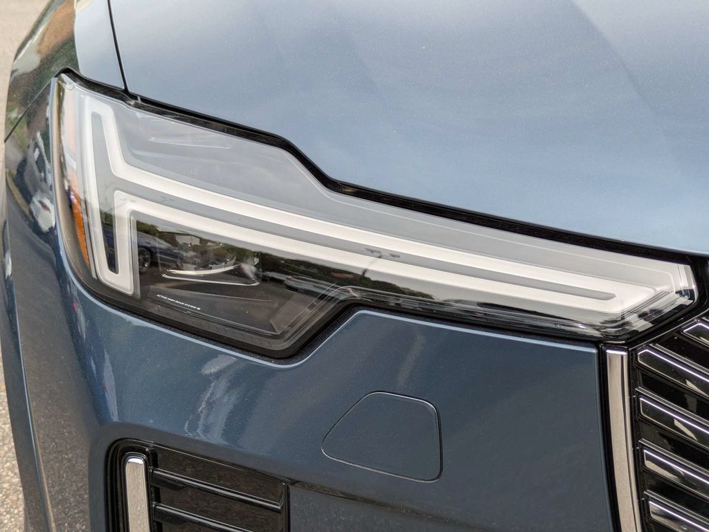 2026 Volvo XC90 Core - Photo 10