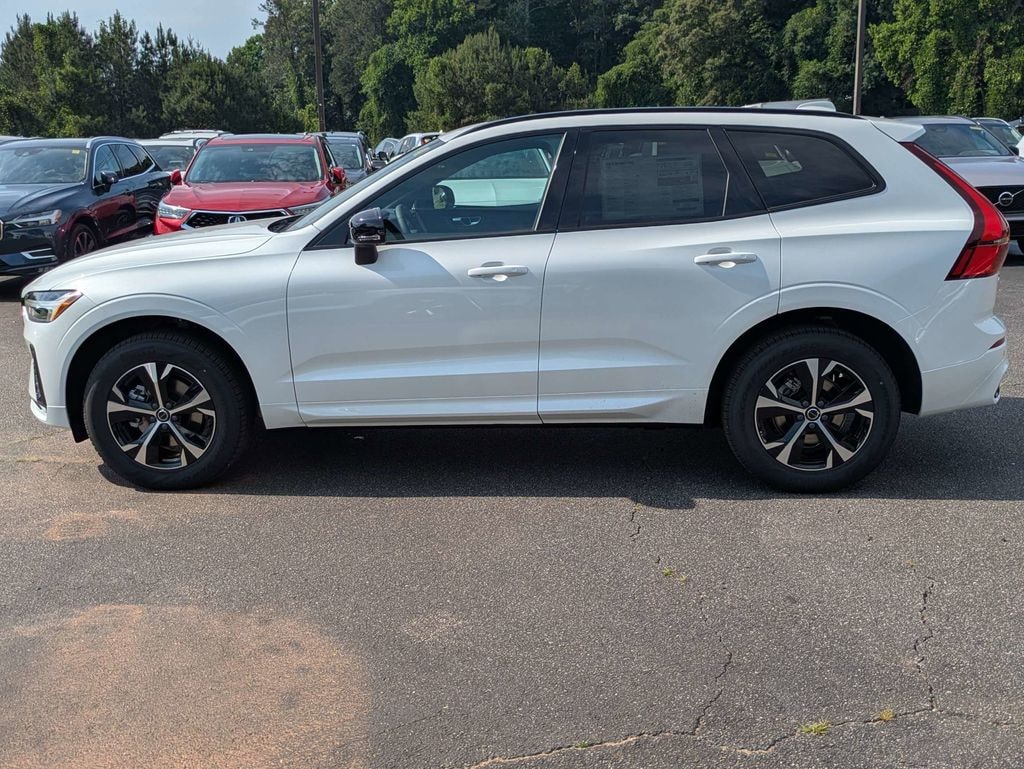 New 2026 Volvo XC60 B5 Core SUV